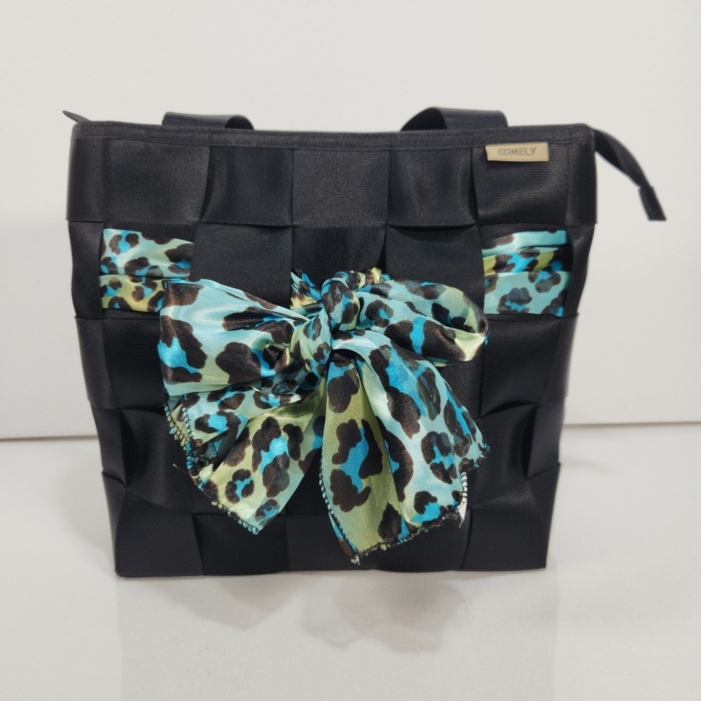 Comely Black Seatbelt Tote Bag Purse Shoulder Bag with Sca